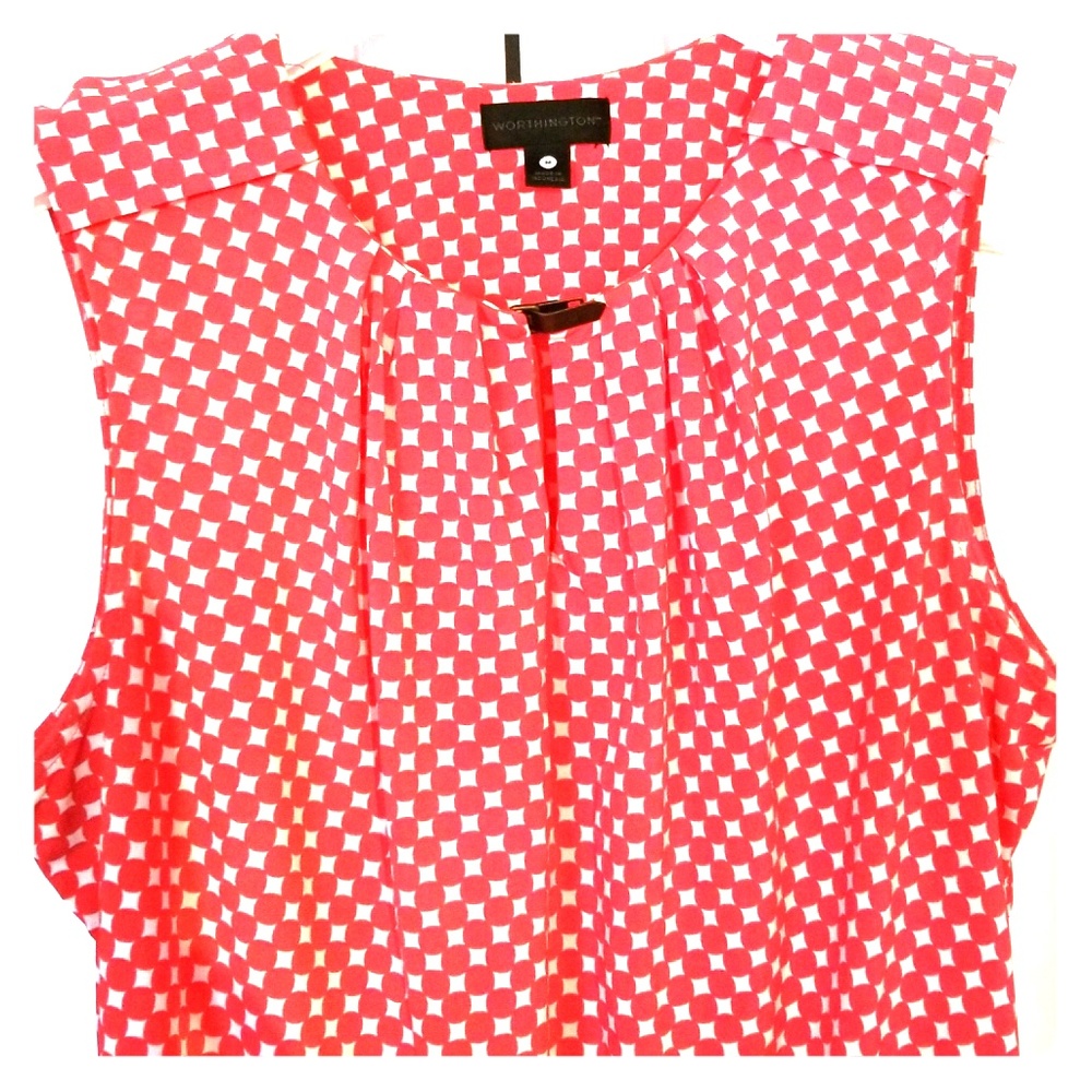 Coral / white  sleeveless blouse